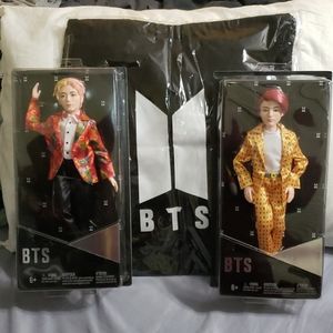 Jungkook and V dolls with drawstring bag